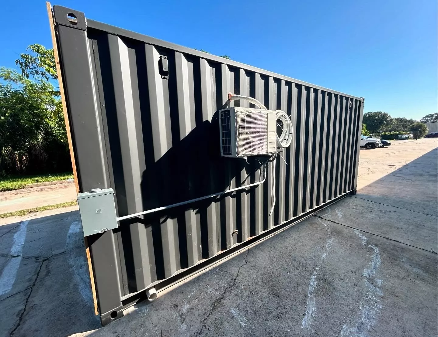 20FT Custom Shipping Container Home/Mobile Office - Image 7