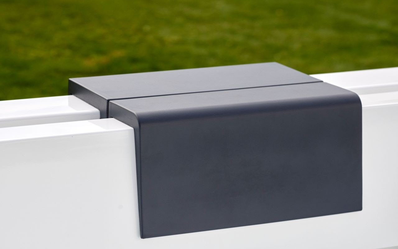 Aquatica Vibe Spa With Composite Siding - Image 10