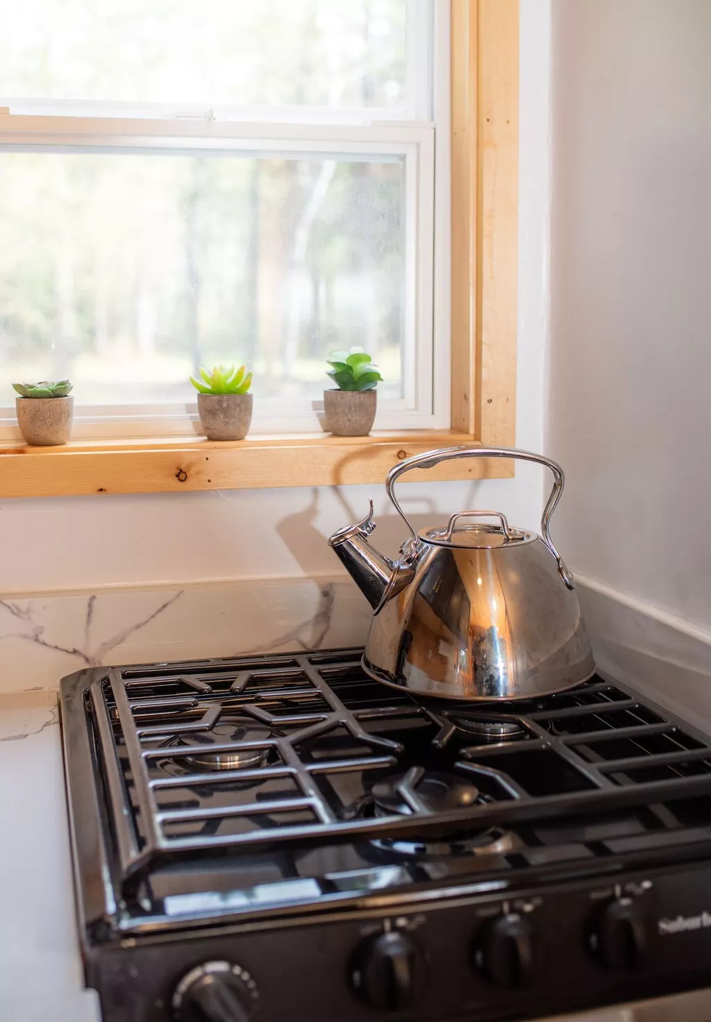 New Fully Furnished Tiny House on Wheels - Image 16