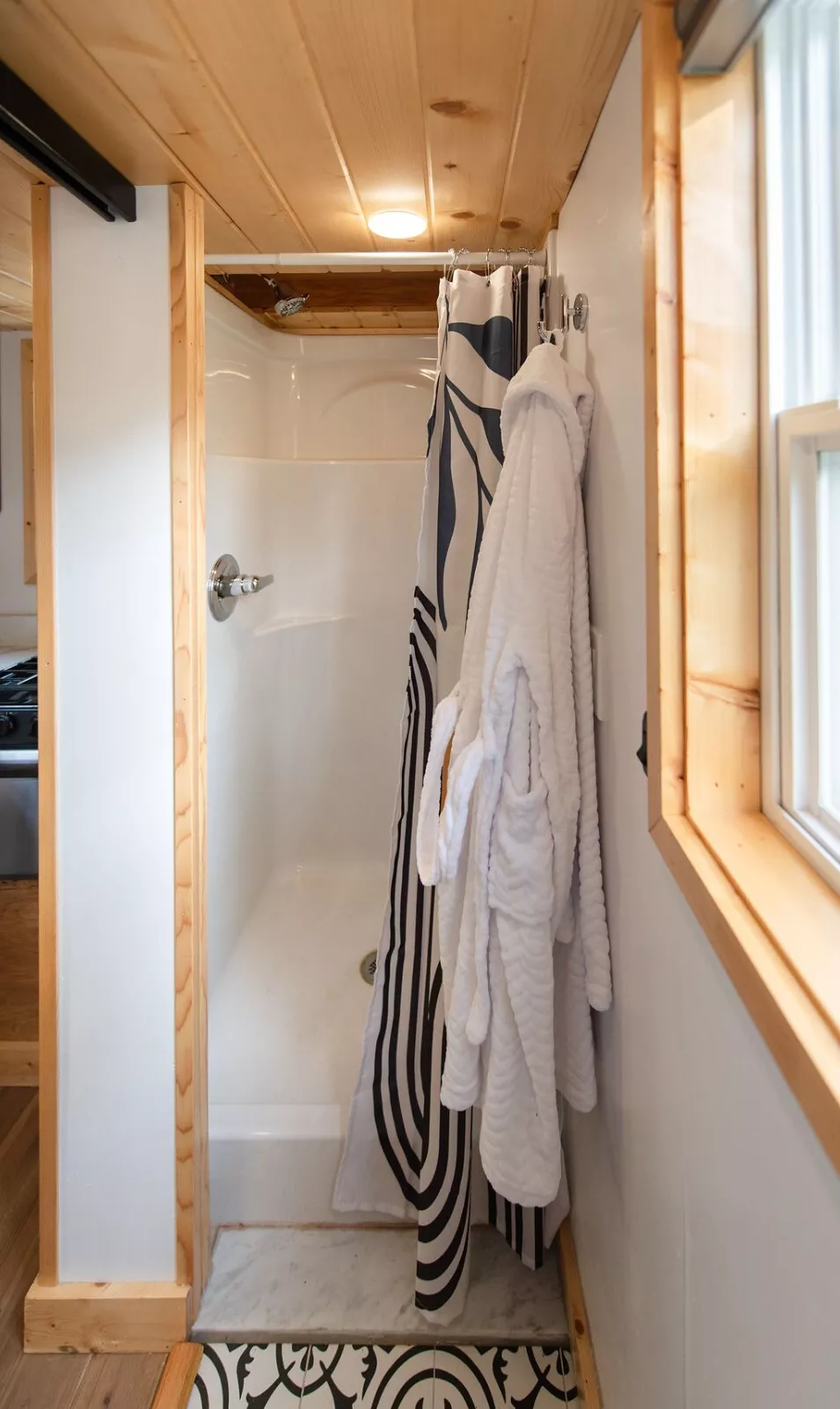 New Fully Furnished Tiny House on Wheels - Image 17