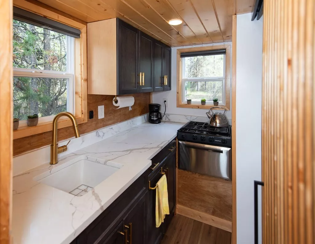 New Fully Furnished Tiny House on Wheels - Image 9