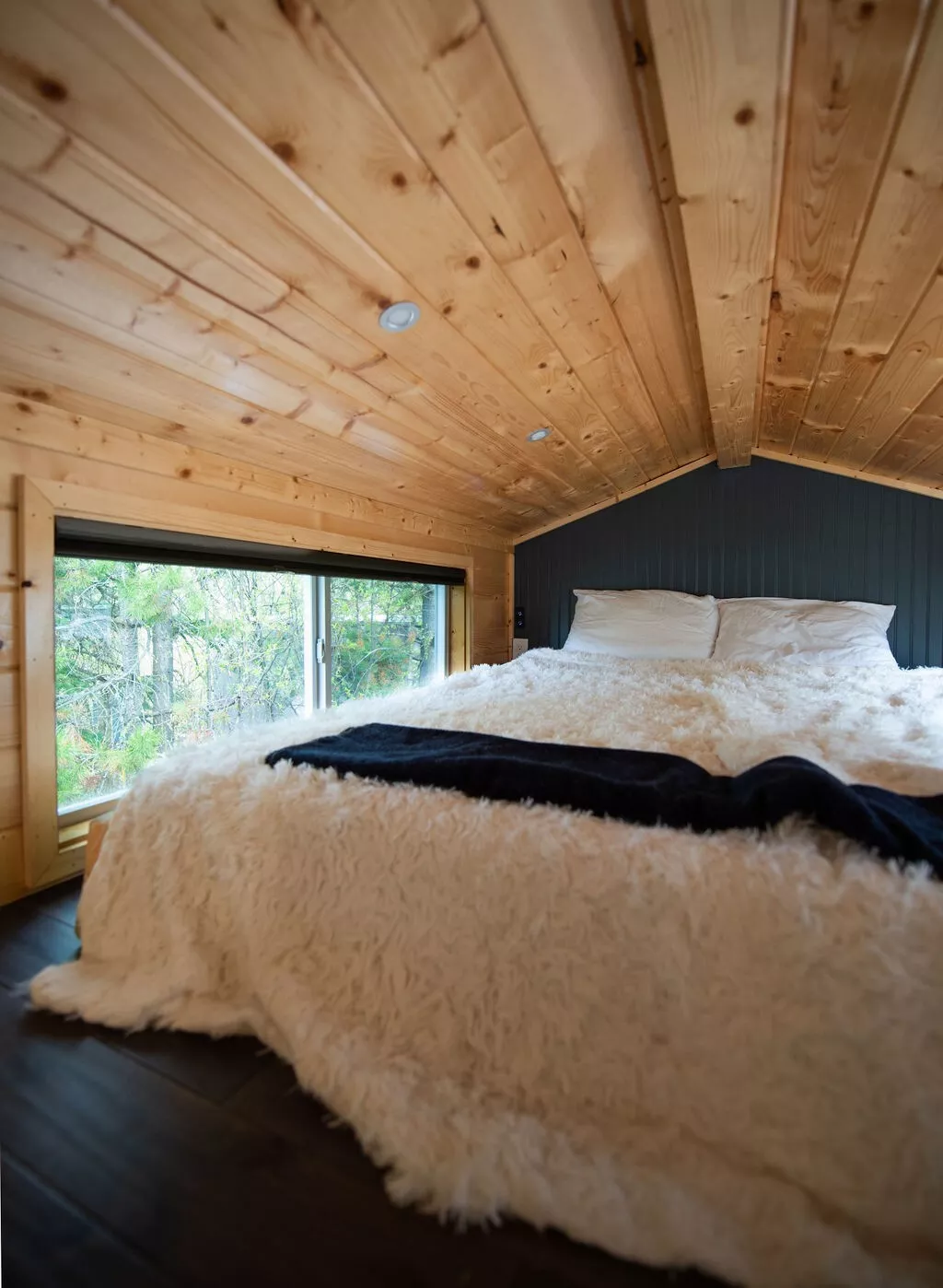 New Fully Furnished Tiny House on Wheels - Image 11